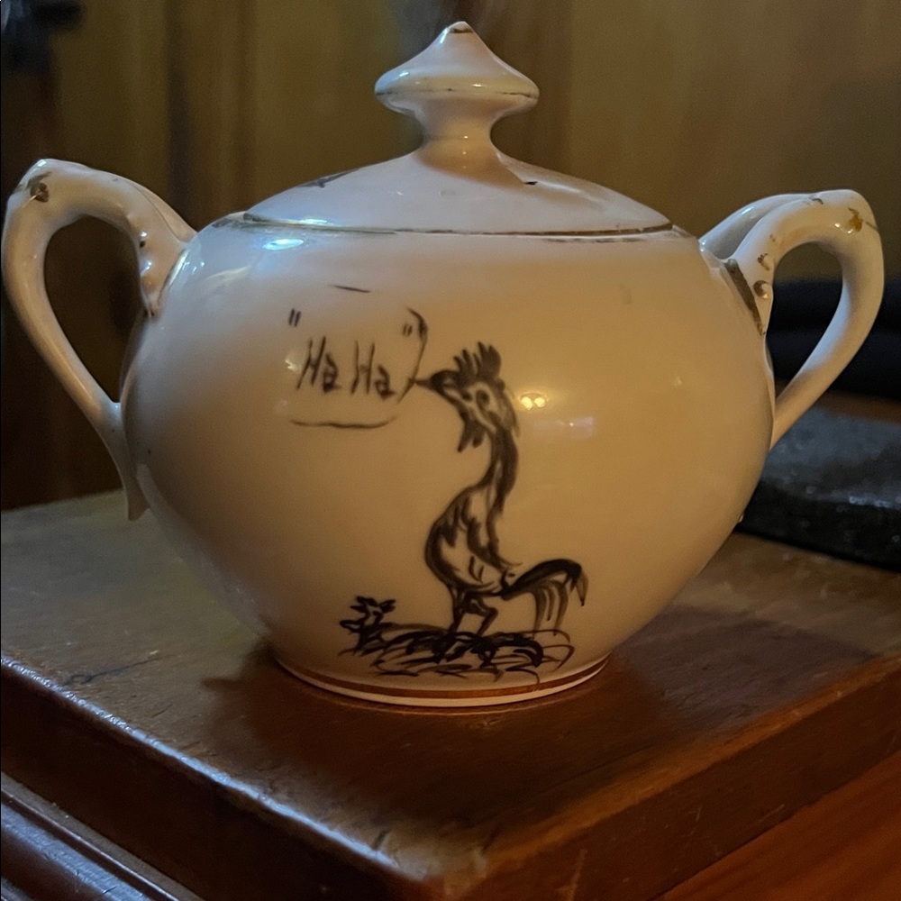 Vintage Style White Ceramic Lidded Sugar Bowl with Rooster Motif
